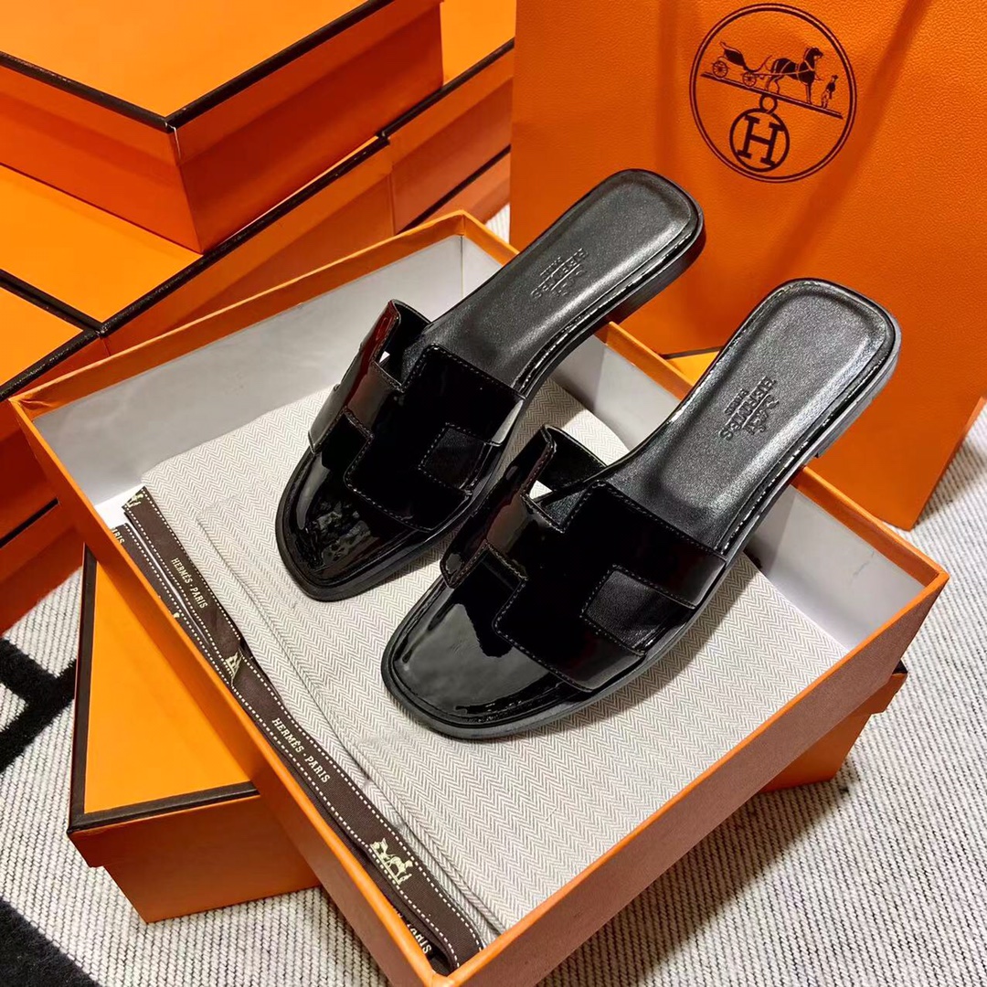 에르메스 올수공 오란 슬리퍼 샌들 페이던트 36